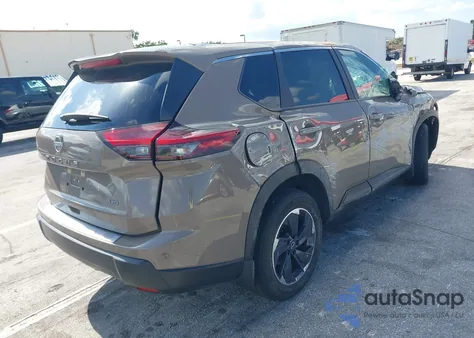 2025 Nissan Rogue Sv Intelligent Awd z USA, uszkodzony, nr VIN JN8BT3BB8SW153648